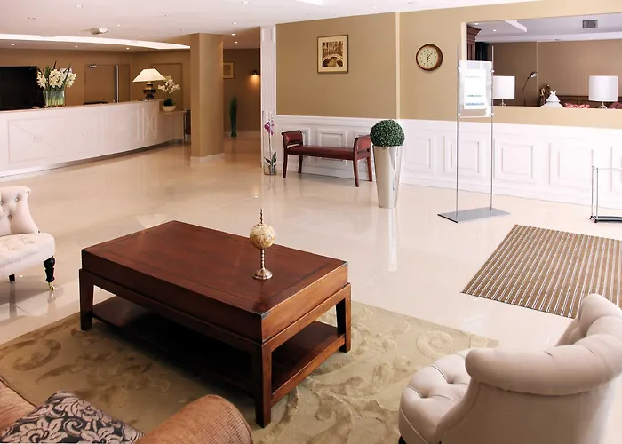 Aparthotel Residhome Plazza 4*