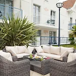 Hotel apartamentowy Residhome Plazza Arcachon