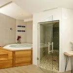 Residhome Plazza 4*
