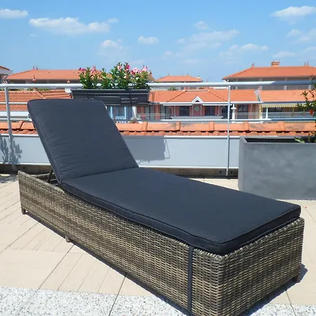 Apart-hotel Residhome Plazza 4*