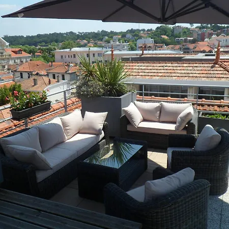 Apart-hotel Residhome Plazza 4*