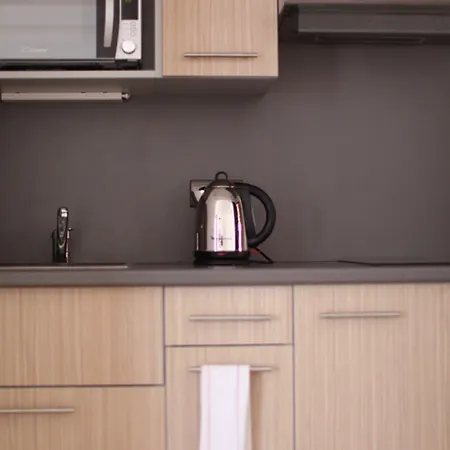 Ξενοδοχείο με διαμερίσματα Residhome Plazza Αρασόν