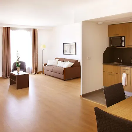 Residhome Plazza Apart-hotel