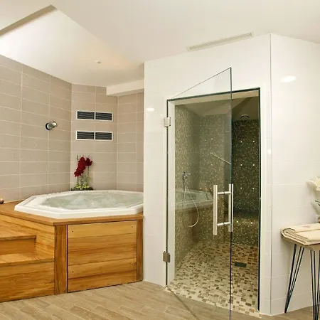 Residhome Plazza 4*