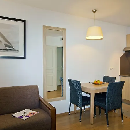 Residhome Plazza Apart-hotel