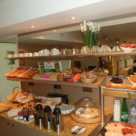 Residhome Plazza Apart-hotel 4*