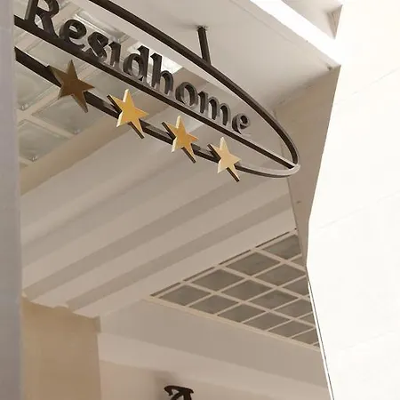Residhome Plazza Αρασόν