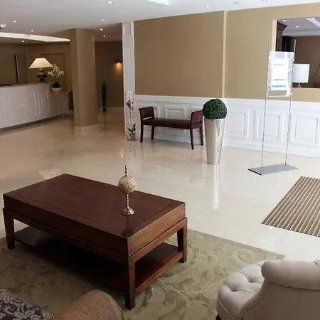 Apart-hotel Residhome Plazza 4*