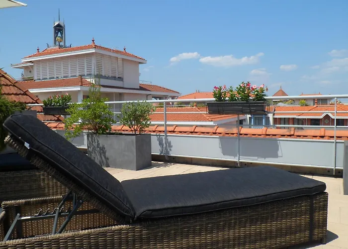 雷斯迪家阿卡松普拉扎酒店