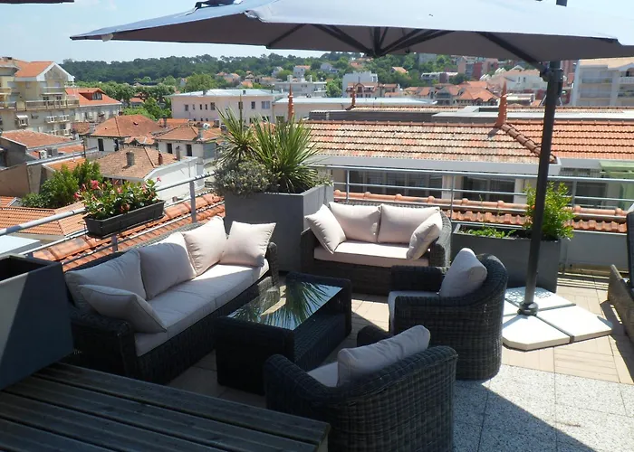 公寓式酒店 雷斯迪家阿卡松普拉扎酒店