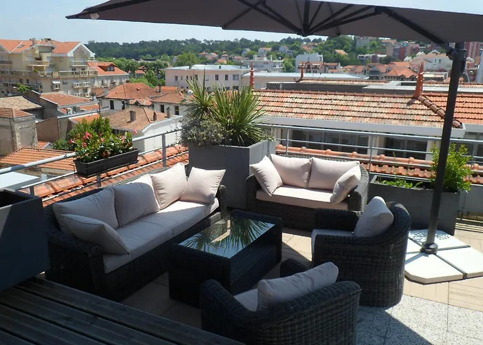 Apart-hotel Residhome Plazza 4*